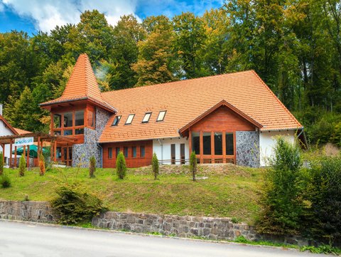Sugas Spa, Șugaș Băi